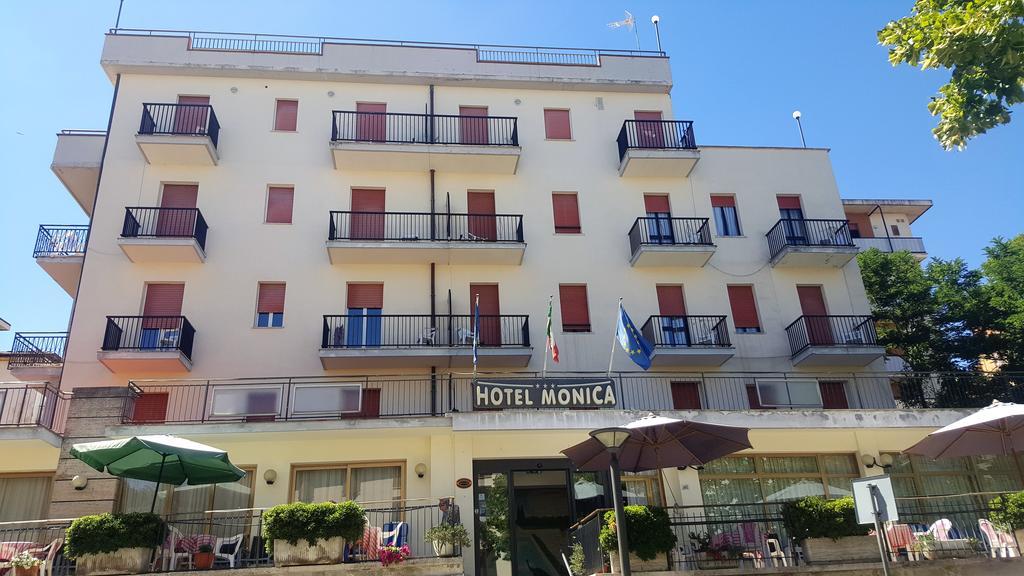 Hotel Monica Chianciano Terme Exterior foto